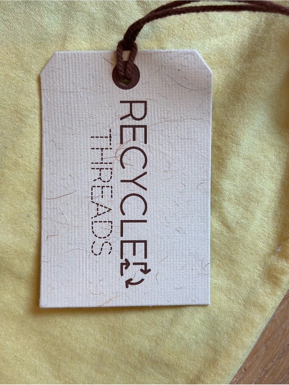 Ladies Yellow Daisy Crop Tee - Picture 4 of 7